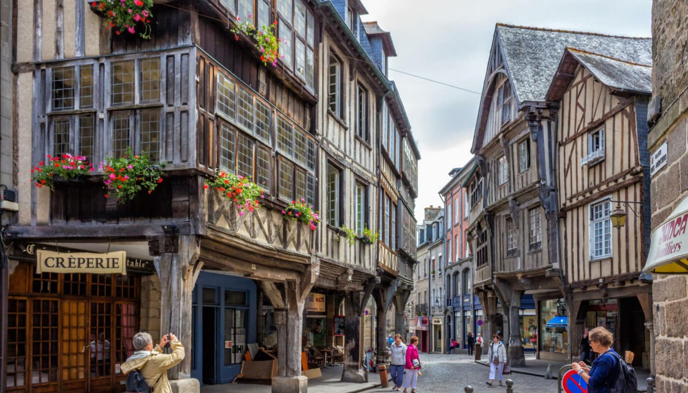 Dinan