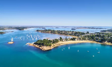 Plages du golf du morbihan près de Vannes, Locmariaquer, Saint Philibert, Arzon et Port Navalo